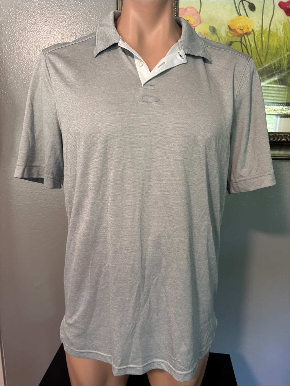Oakley Men's Light Gray Polo with White Contrast Placket